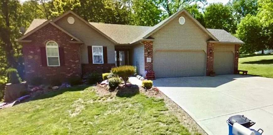 902 Southwind Ct (Collinsville, IL)