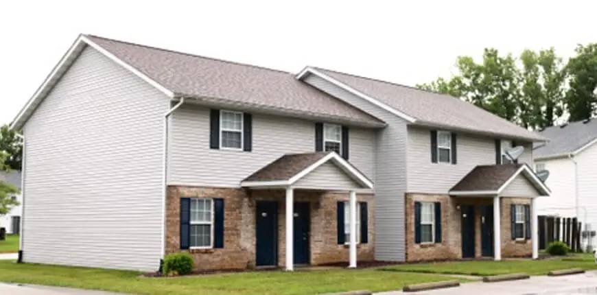 Skyline View 2 BR Townhome (Collinsville, IL)